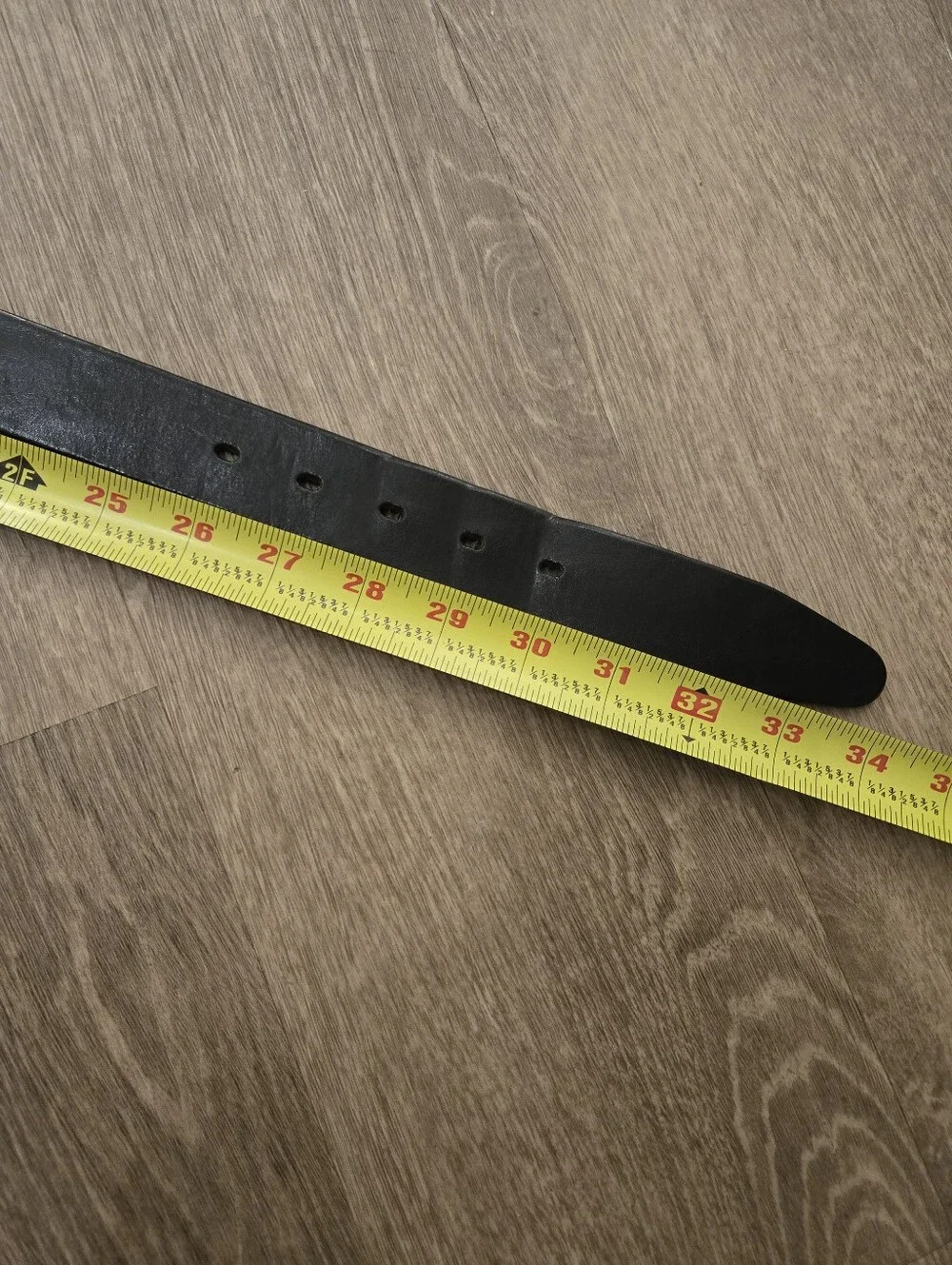 Womens Black Leather Belt Grunge Retro Dirtbag size 28 VTG Banana Republic Italy